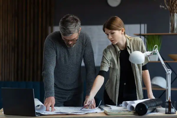 Hausverwaltung für Projektentwicklung und verstreuten Bestand